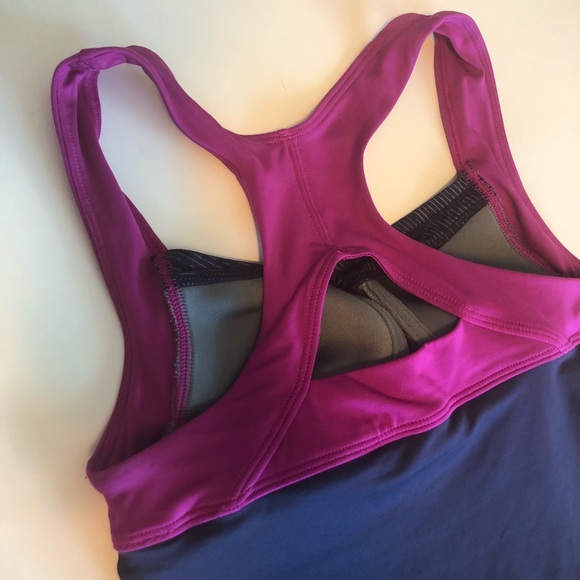 Nike Dri Fit | Atlethic Workout Tank Top - Picture 4 of 5